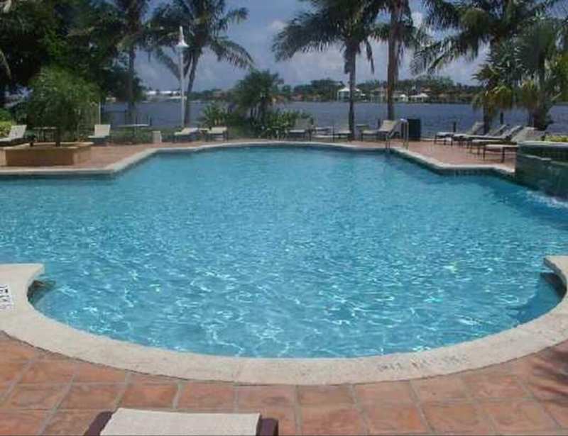 117 Yacht Club Way # 111, Hypoluxo FL 33462