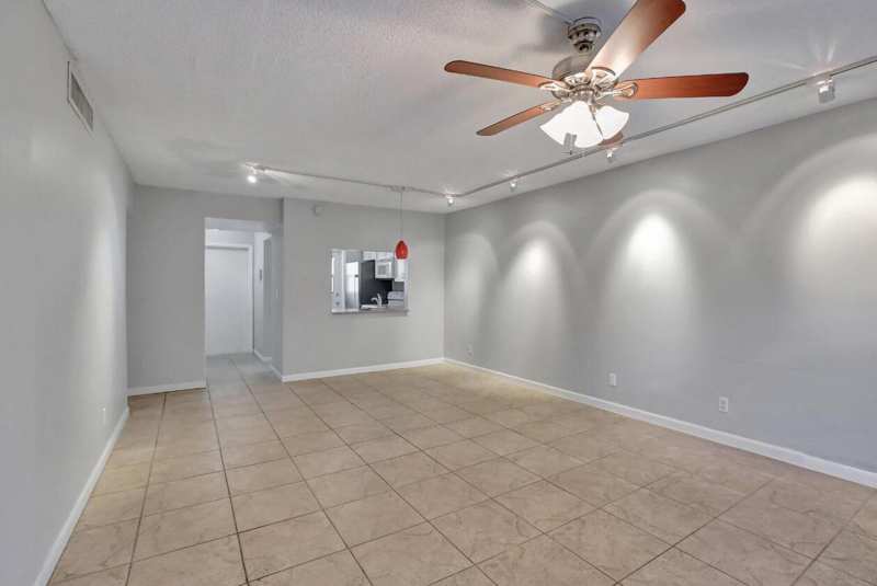 4025 N Federal Highway # 212a, Oakland Park FL 33308