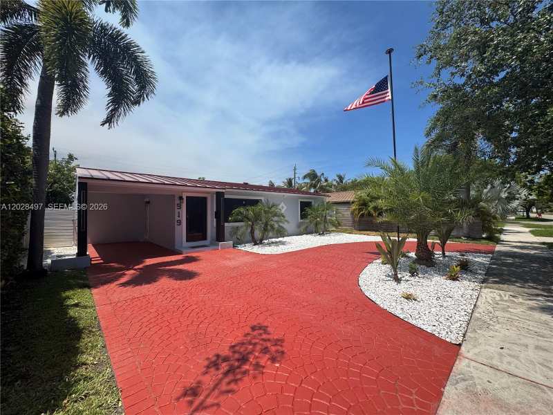 919 NE 4th Ct, Hallandale Beach FL 33009