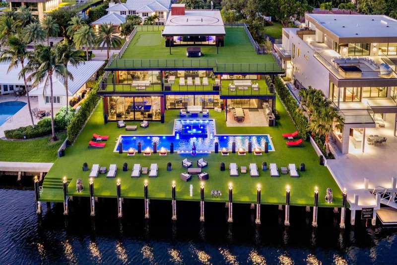 733 Middle River Drive, Fort Lauderdale FL 33304