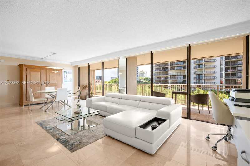 2901 S Bayshore Dr # 6A, Coconut Grove FL 33133