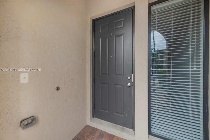3345 NW 11th Ave, Pompano Beach FL 33064