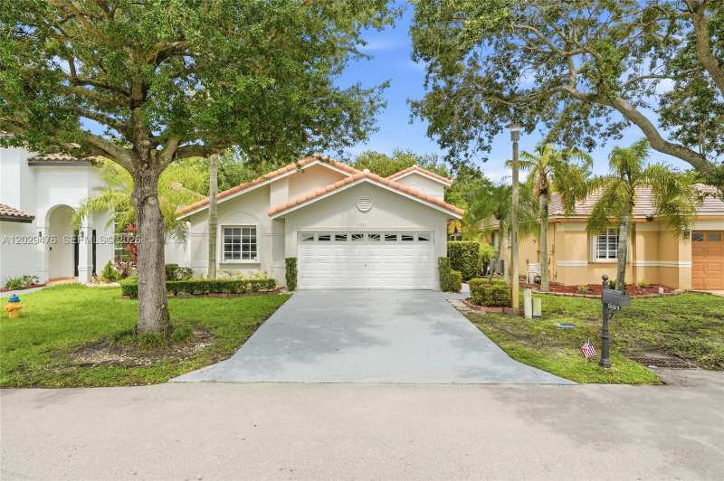 531 SW 176th Ave, Pembroke Pines FL 33029