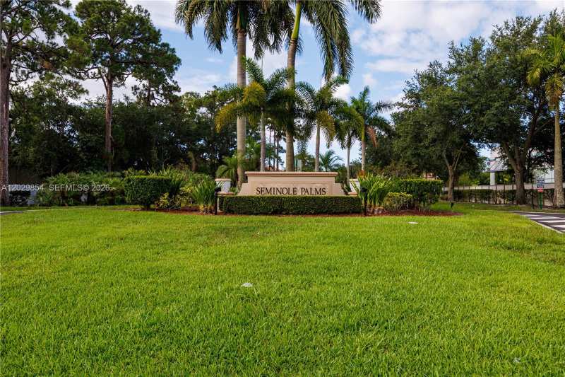 1606 Seminole Palms Dr, Green Acres FL 33463
