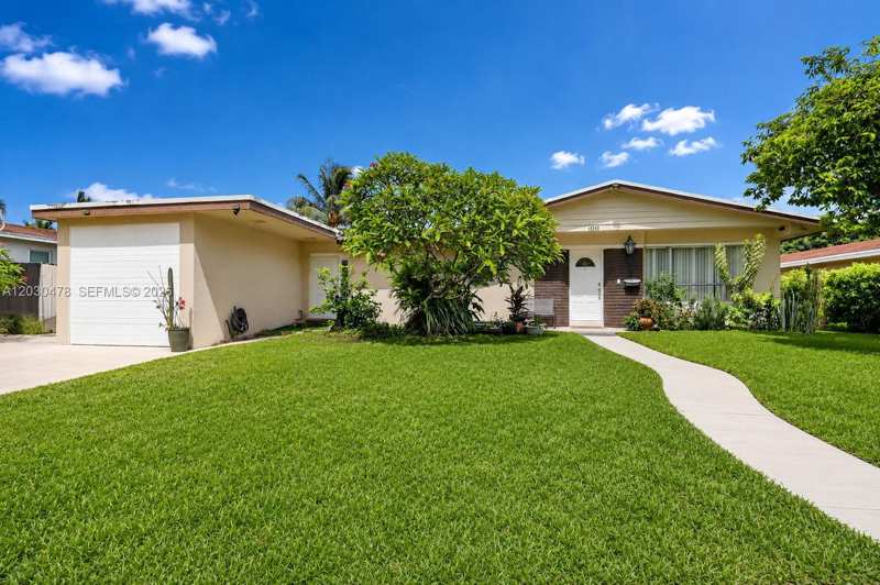 18240 NE 8th Ave, North Miami Beach FL 33162