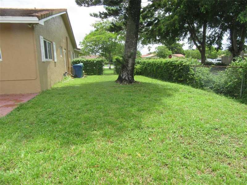 4100 NW 110th Avenue, Coral Springs FL 33065