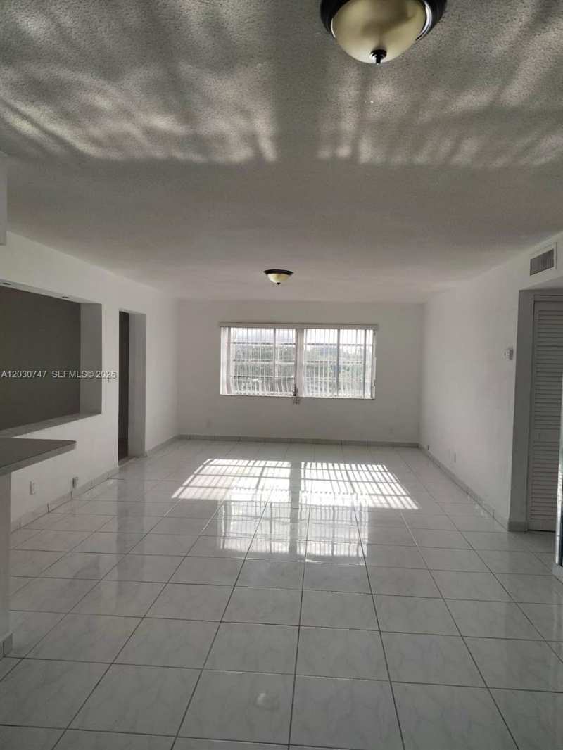 200 NE 12th Ave # 1C, Hallandale Beach FL 33009