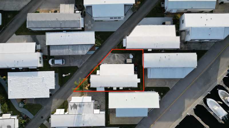 209 Eagle Drive E, Briny Breezes FL 33435