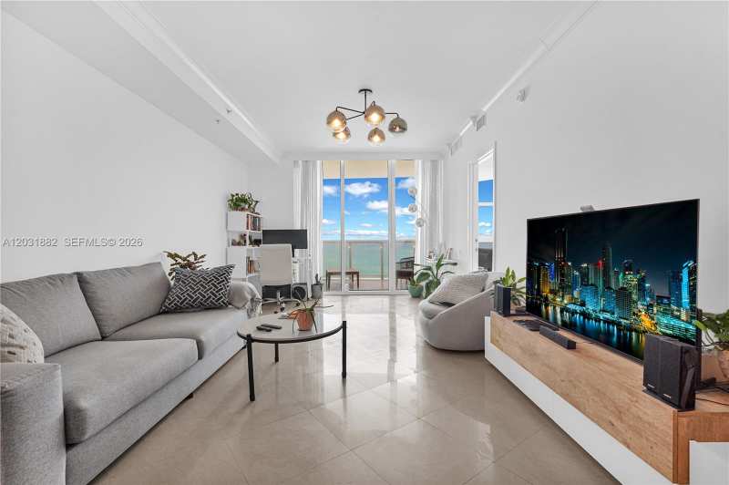 18201 Collins Ave # 2008A, Sunny Isles Beach FL 33160