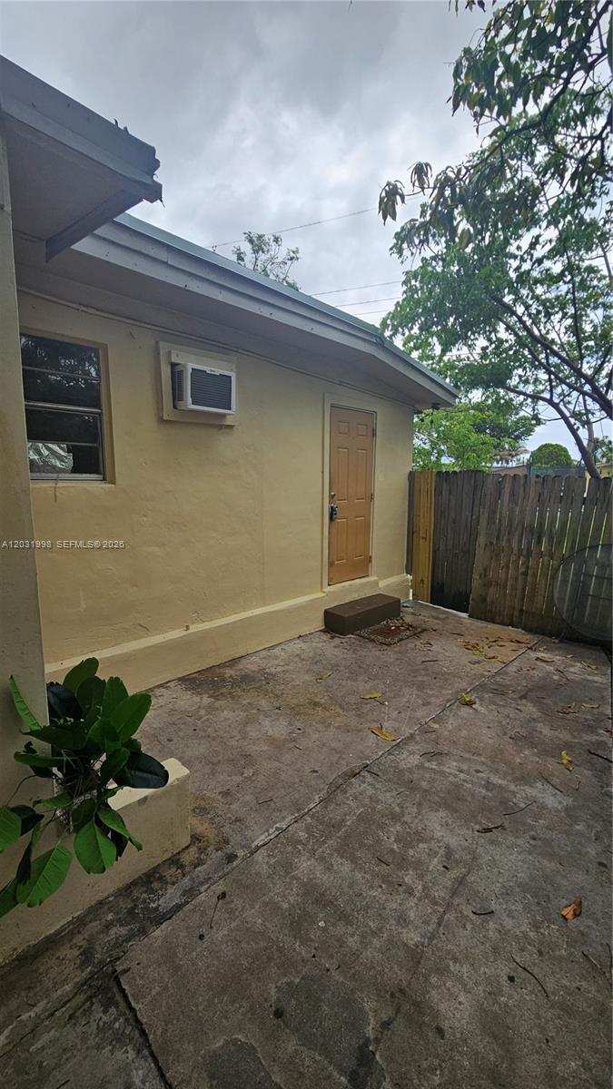 1840 Fern Rd # 3, Fort Lauderdale FL 33317