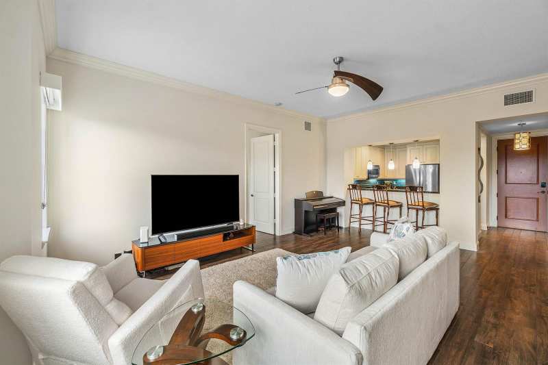 200 NE 2nd Avenue # 302, Delray Beach FL 33444
