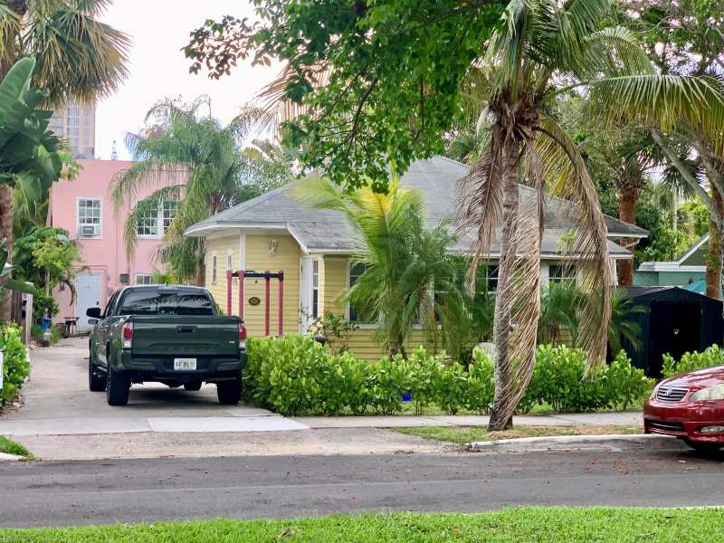 1310 Florida Avenue, West Palm Beach FL 33401