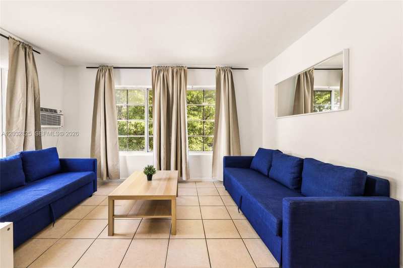 7340 Harding Ave # 8, Miami Beach FL 33141