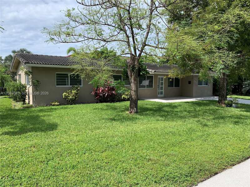 491 SE 23rd Ave # 491, Pompano Beach FL 33062