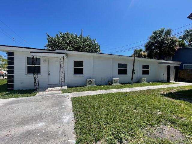 304 N Tamarind Avenue, West Palm Beach FL 33401
