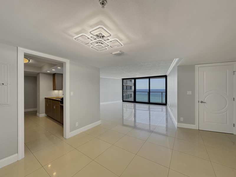 3000 N Ocean Drive, Singer Island FL 33404