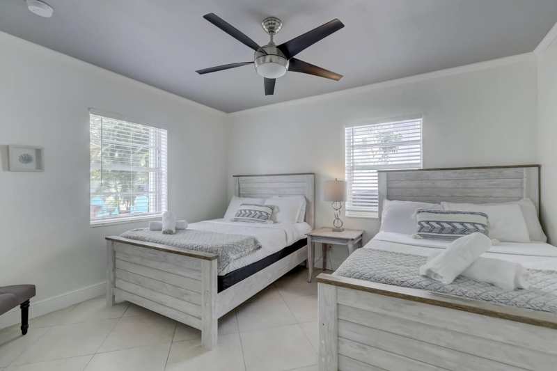 2740 NE 30th Place # 2, Fort Lauderdale FL 33306