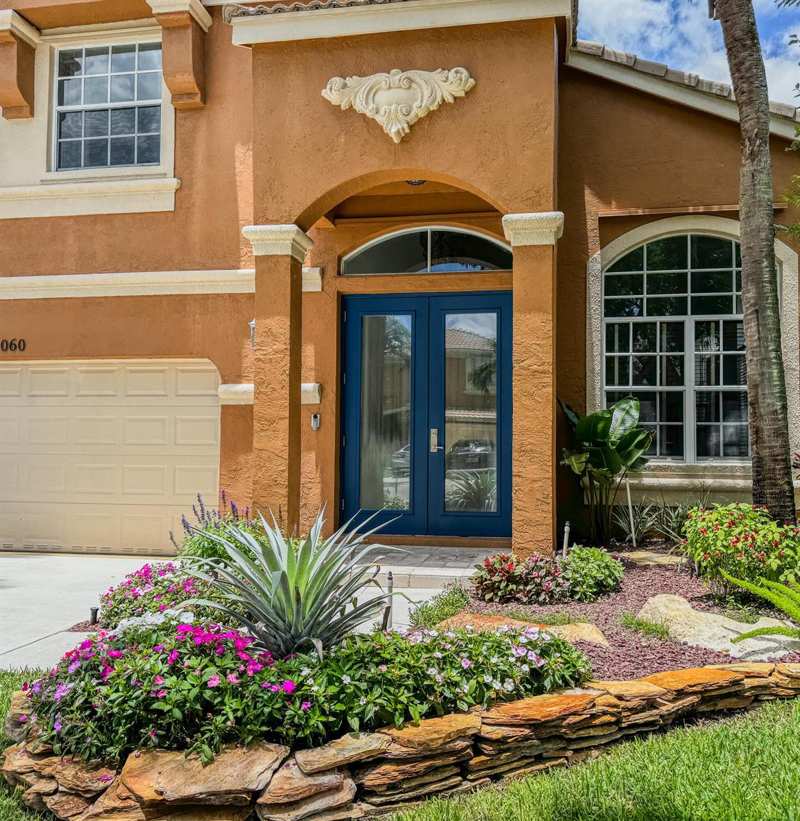 2060 Reston Circle, Royal Palm Beach FL 33411