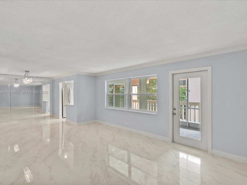200 NE 12th Ave # 7C, Hallandale Beach FL 33009
