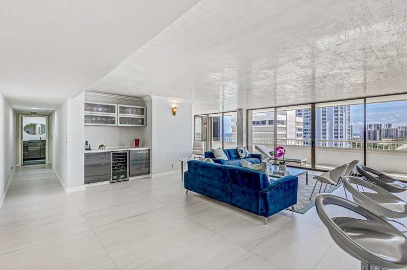 5280 N Ocean Drive # 12f, Riviera Beach FL 33404