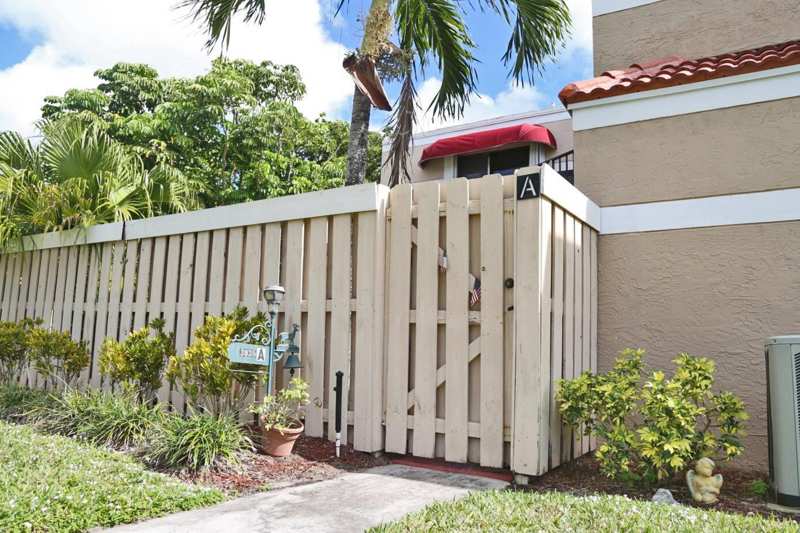 3935 Village Drive # A, Delray Beach FL 33445