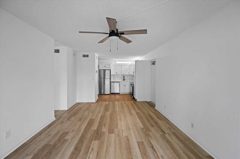 1113 Green Pine Boulevard # C2, West Palm Beach FL 33409