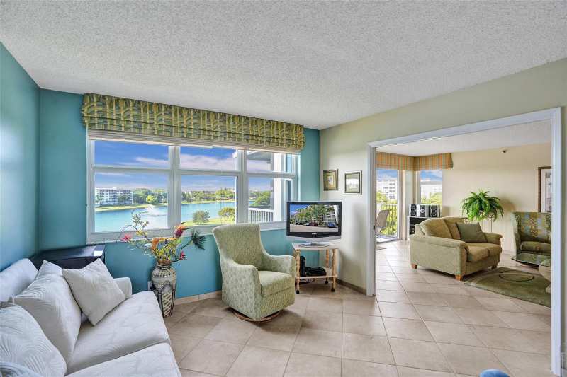 2900 N Course Drive # 602, Pompano Beach FL 33069
