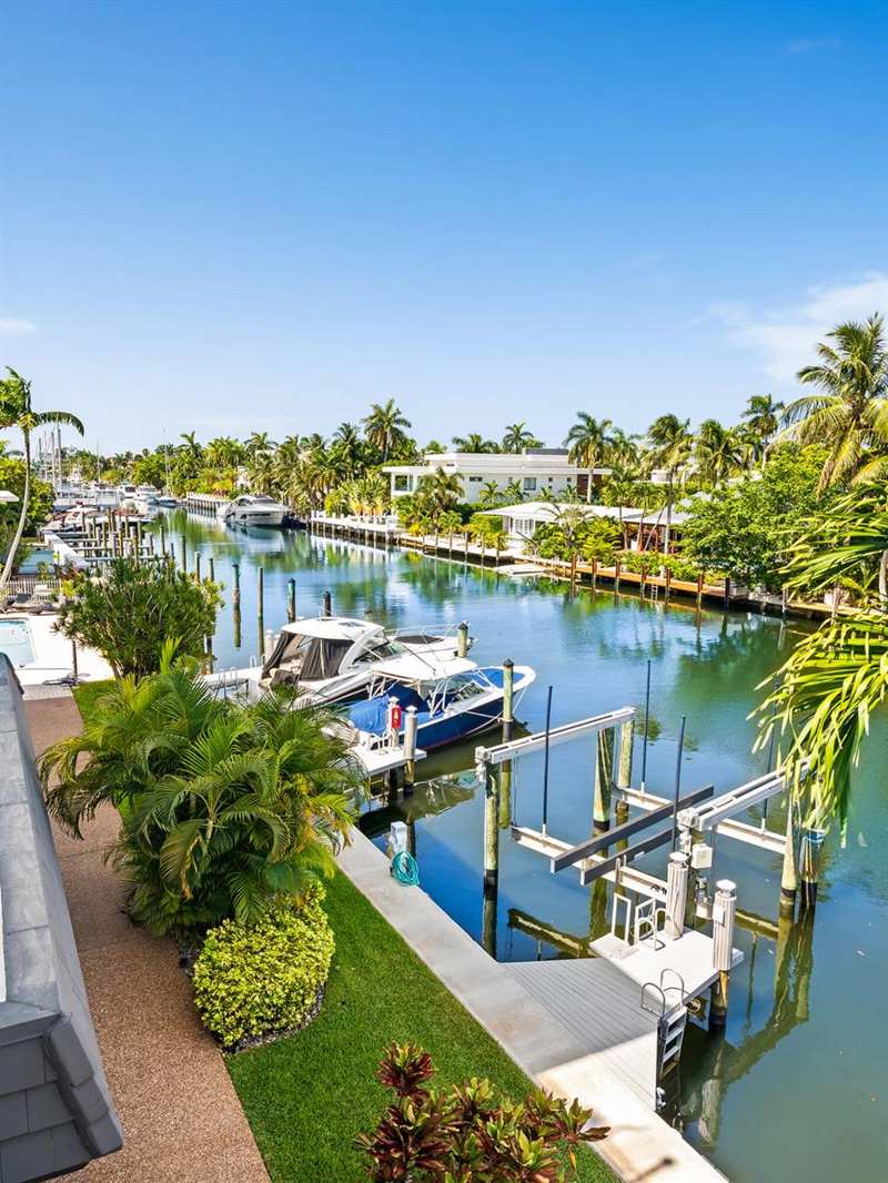 76 Isle Of Venice Drive # G, Fort Lauderdale FL 33301