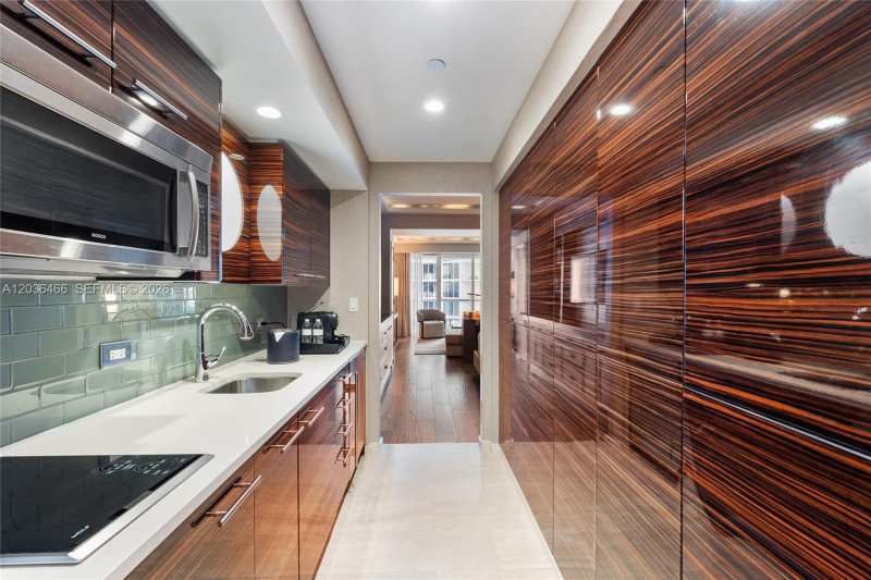 551 N Fort Lauderdale Beach Blvd # H1007, Fort Lauderdale FL 33304