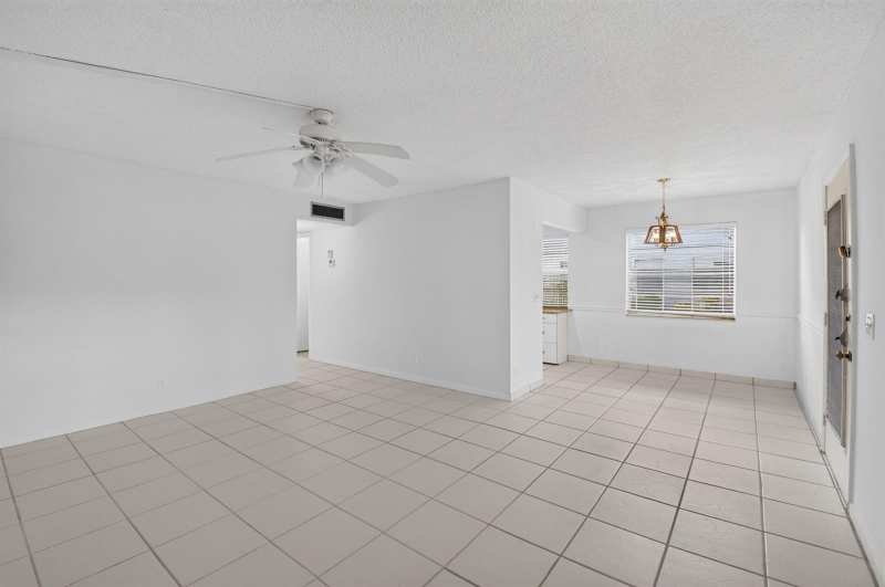 200 Normandy E # 200, Delray Beach FL 33484