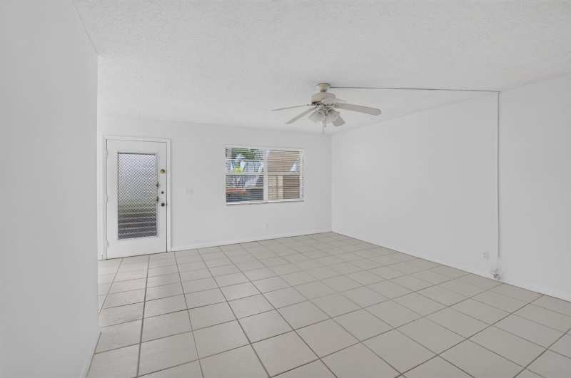 200 Normandy E # 200, Delray Beach FL 33484