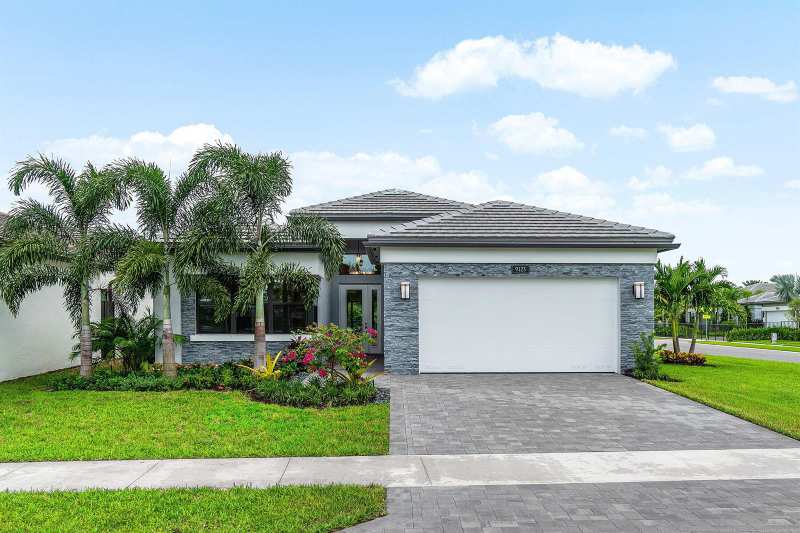 9123 Red Robin Lane, Boynton Beach FL 33473
