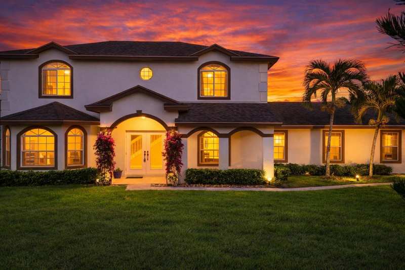 6934 Grapeview Boulevard, Loxahatchee FL 33470