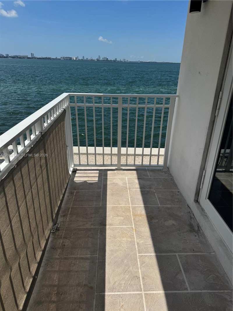 1850 S Treasure Dr # 10, North Bay Village FL 33141