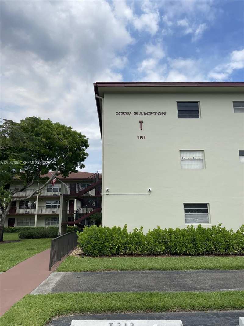151 SW 135th Ter # 108T, Pembroke Pines FL 33027