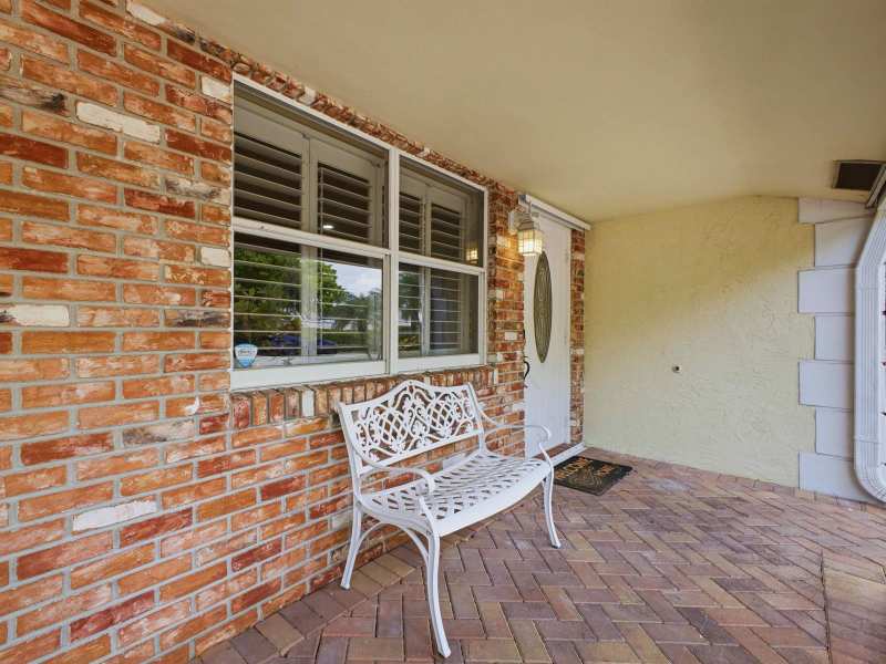 5120 NE 22nd Avenue, Lighthouse Point FL 33064