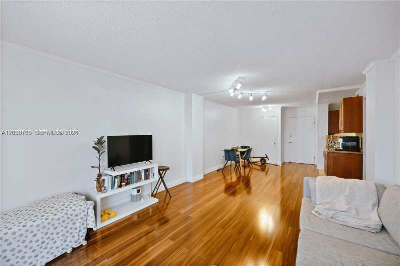 2841 NE 163rd St # 704, North Miami Beach FL 33160