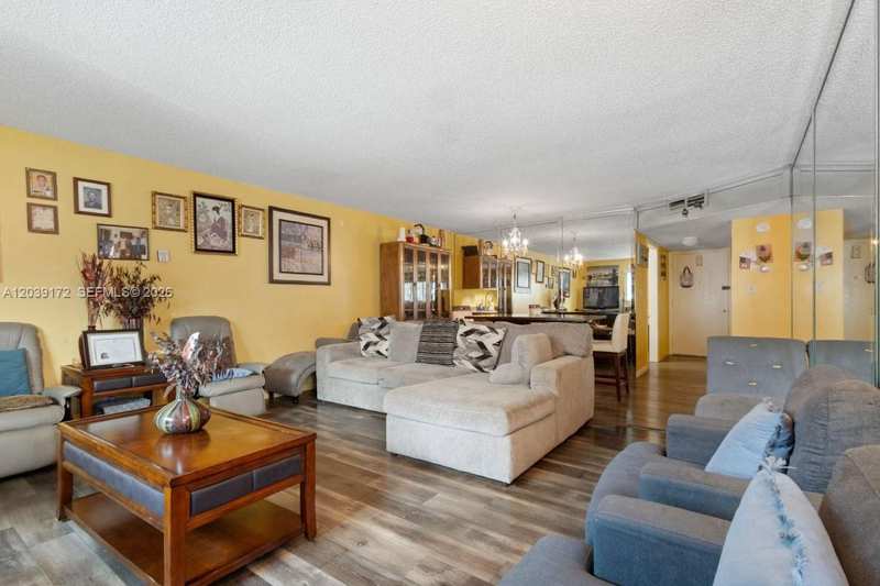 2271 NW 48th Ter # 112, Lauderhill FL 33313