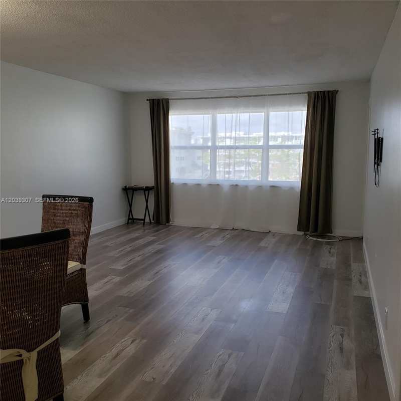 410 SE 2nd St # 418, Hallandale Beach FL 33009