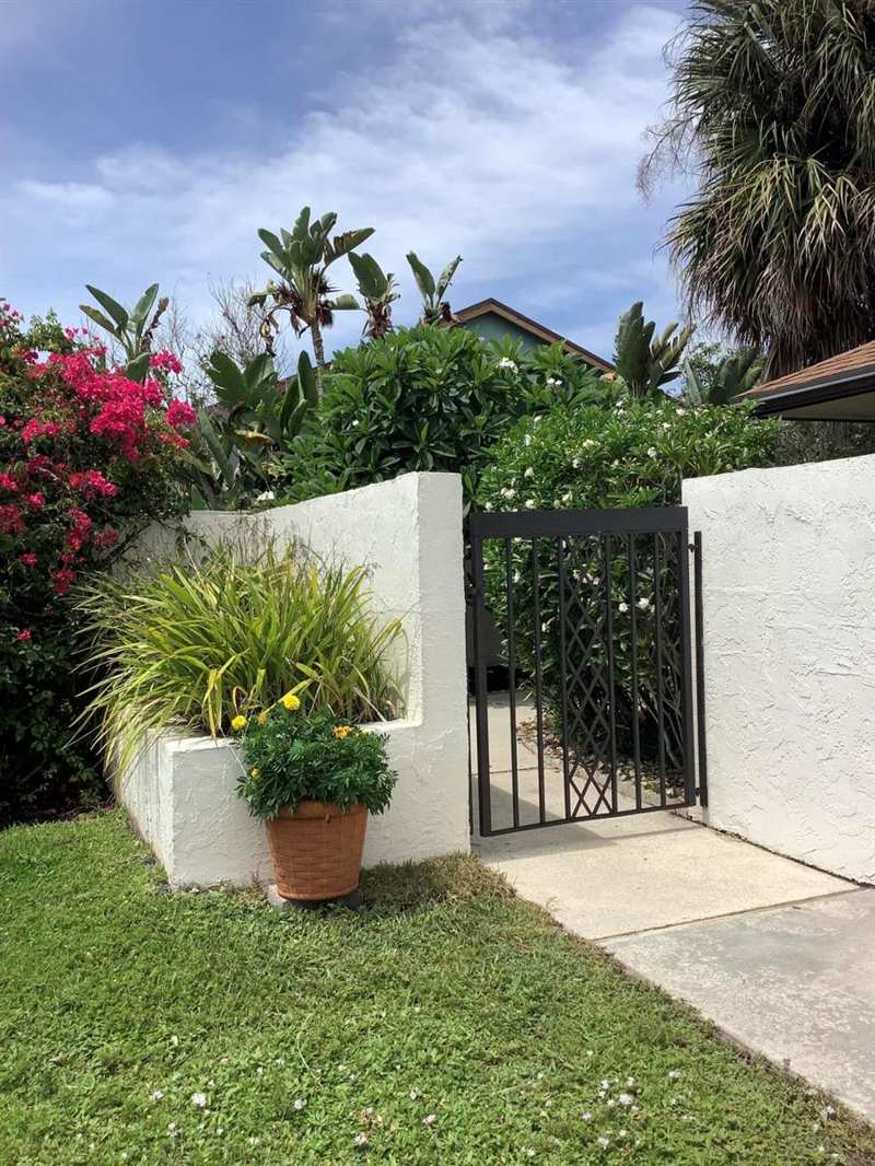 458 SW 29th Avenue, Delray Beach FL 33445
