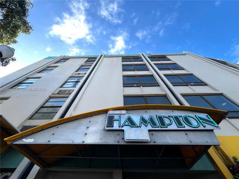 710 Washington Ave # 319, Miami Beach FL 33139