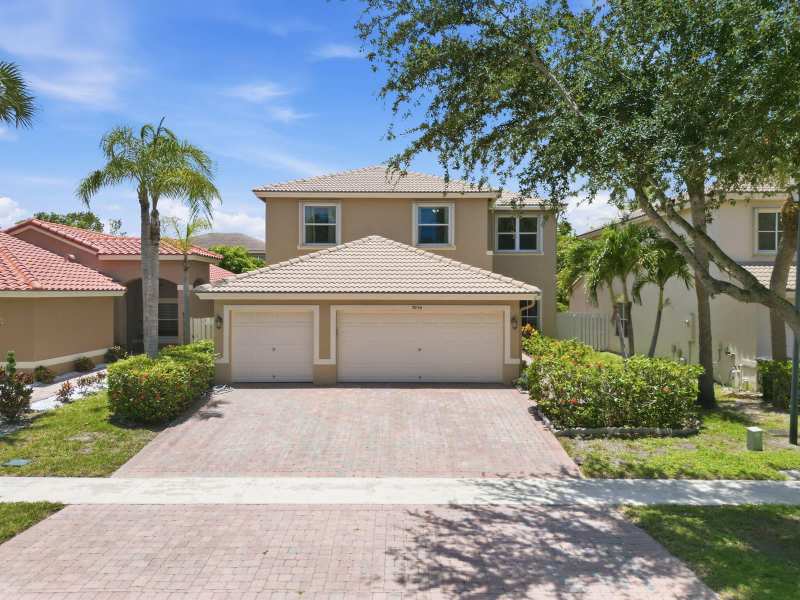 3956 Torres Circle, West Palm Beach FL 33409