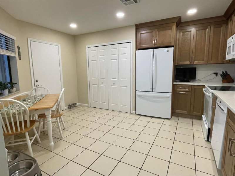 124 Sandy Lane, Royal Palm Beach FL 33411