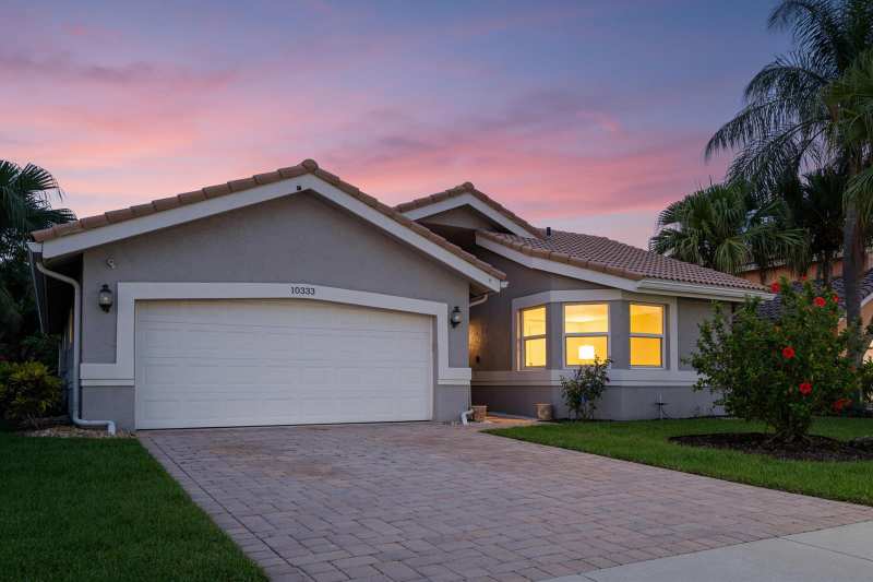10333 Buena Ventura Drive, Boca Raton FL 33498