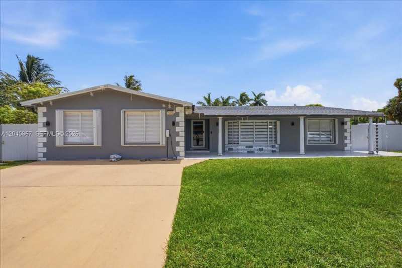 10450 NW 19th St, Pembroke Pines FL 33026