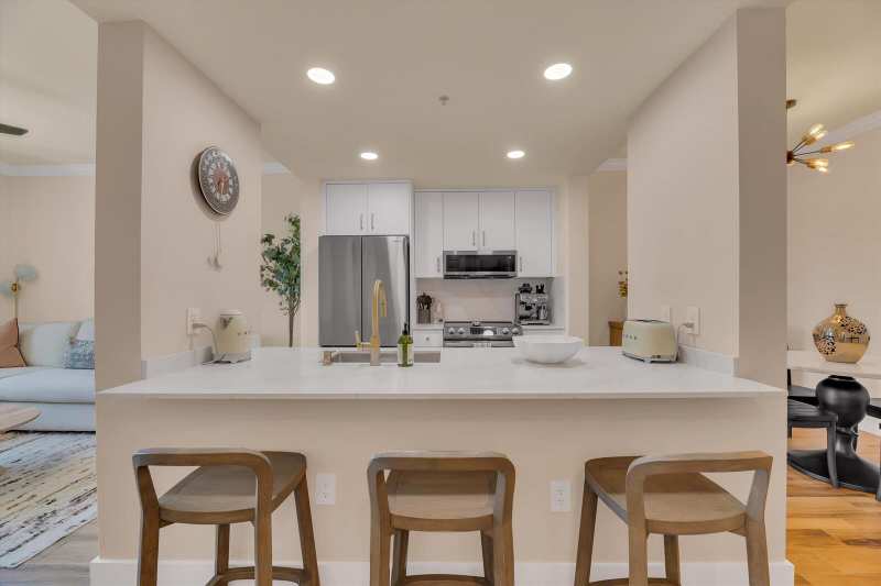 533 NE 3rd Avenue # 512, Fort Lauderdale FL 33301