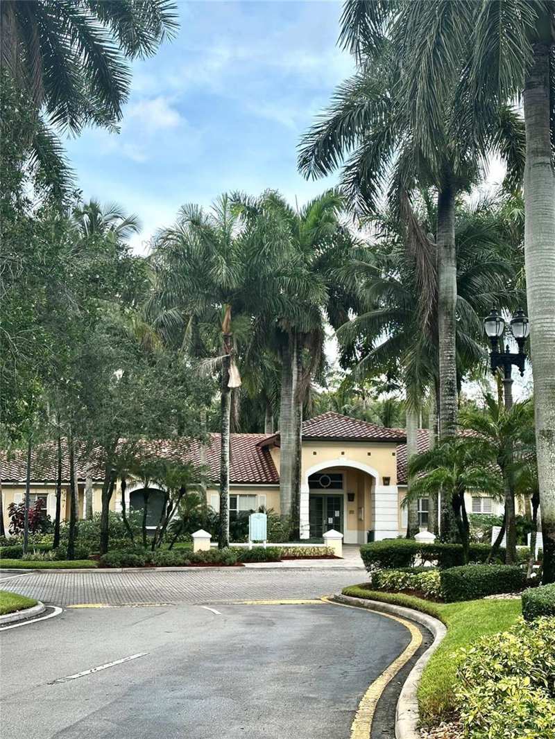 6500 W Sample Road # 6500, Coral Springs FL 33067