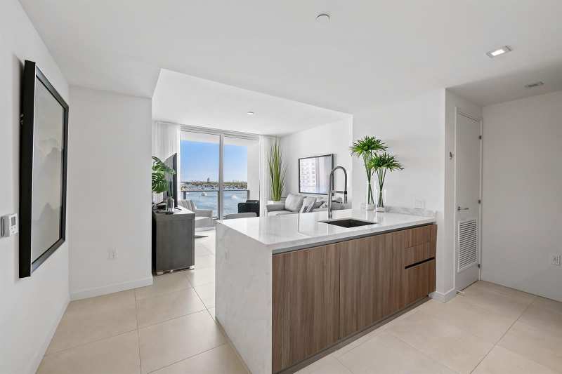 401 N Birch Road # 1003, Fort Lauderdale FL 33304
