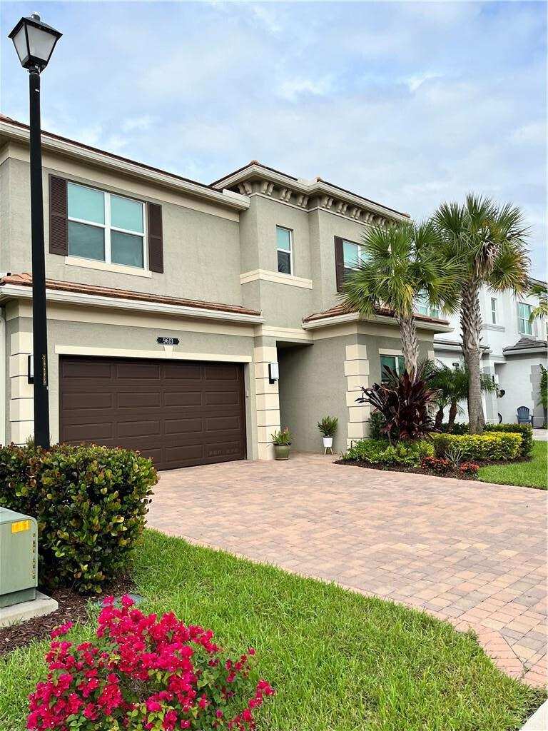 9613 Highland Pointe Pass, Delray Beach FL 33446
