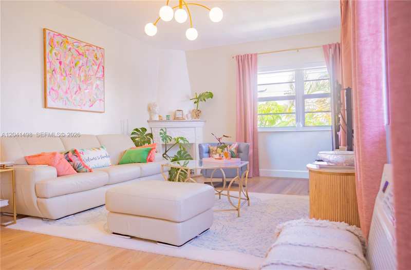 1559 Meridian Ave # 208, Miami Beach FL 33139